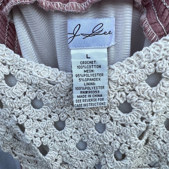 J Gee Crochet ruffle Dress size large - Picture 7 of 9